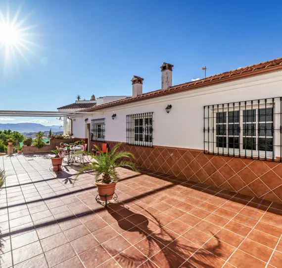 Sale of detached villa in Ciudad Jardín