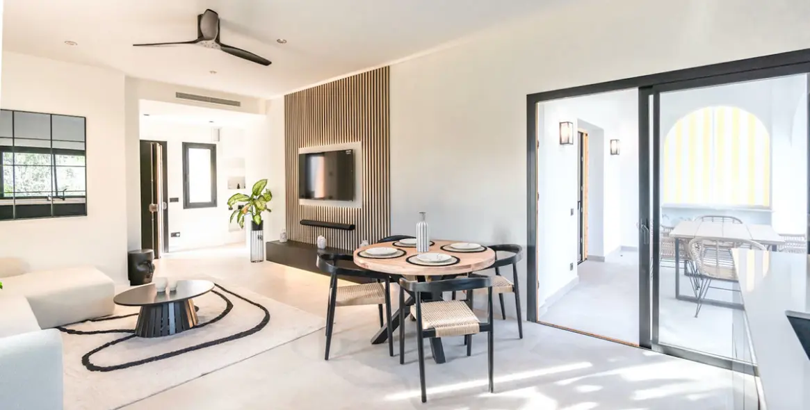 Sale of ground floor apartment in Nueva Andalucía 4