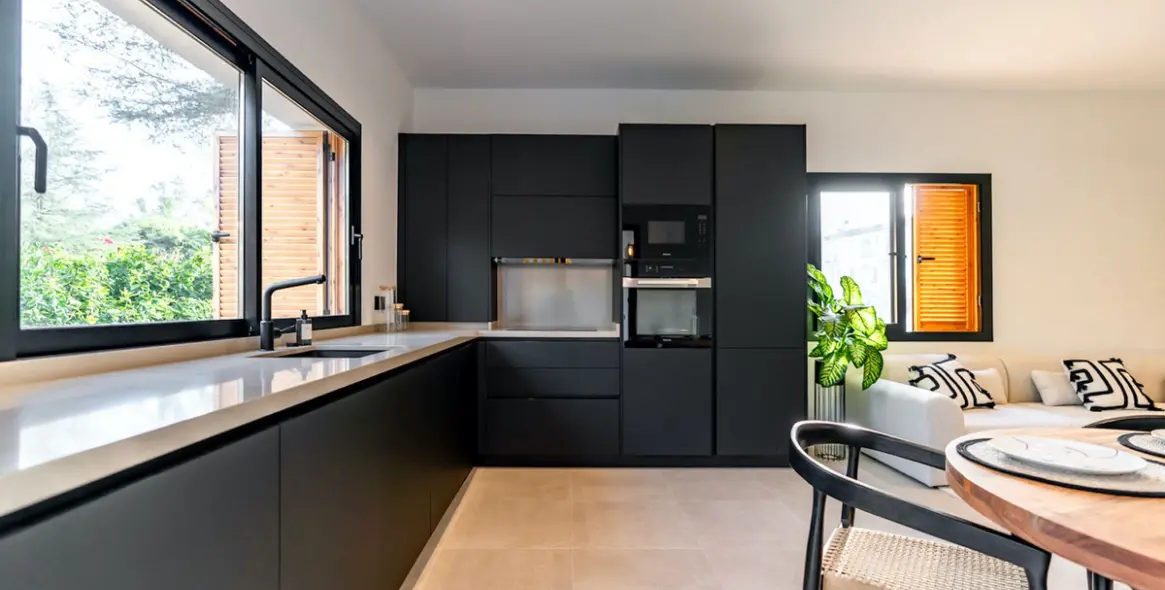 Sale of ground floor apartment in Nueva Andalucía 6