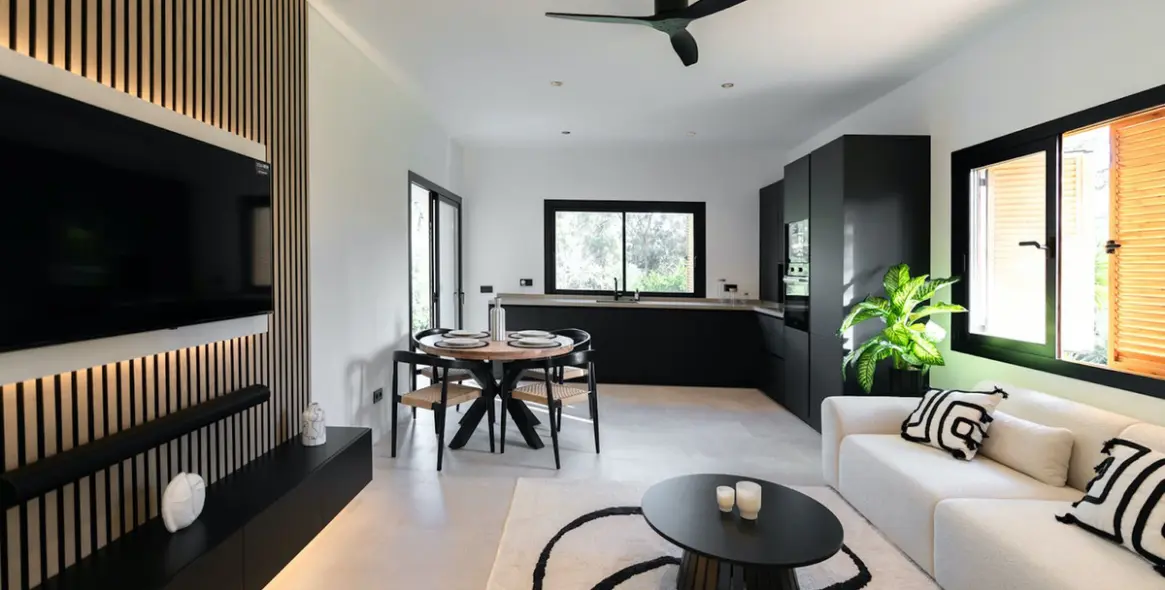 Sale of ground floor apartment in Nueva Andalucía 12