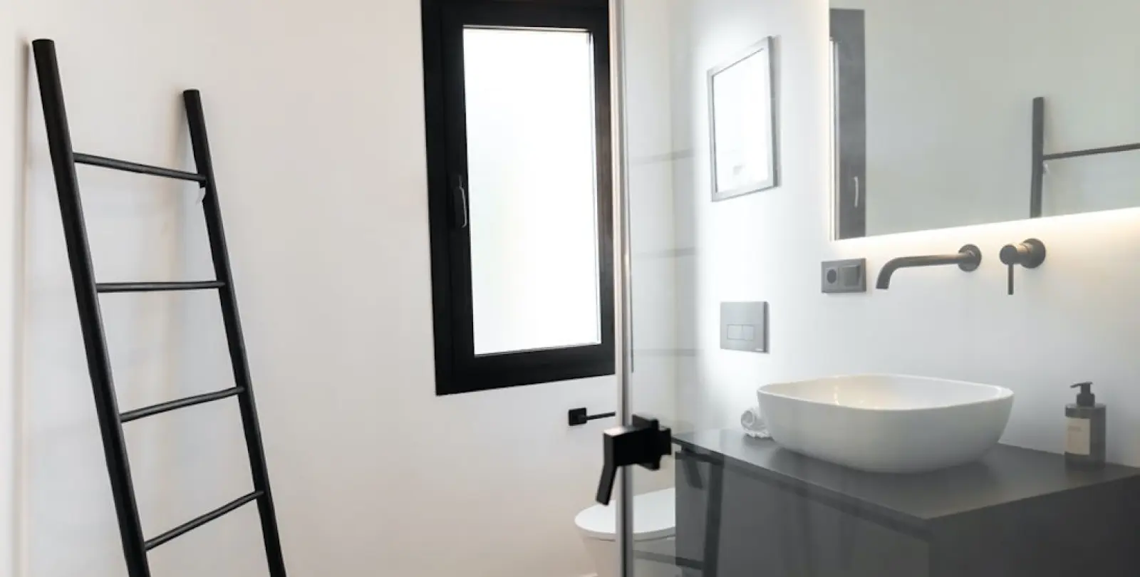 Sale of ground floor apartment in Nueva Andalucía 21