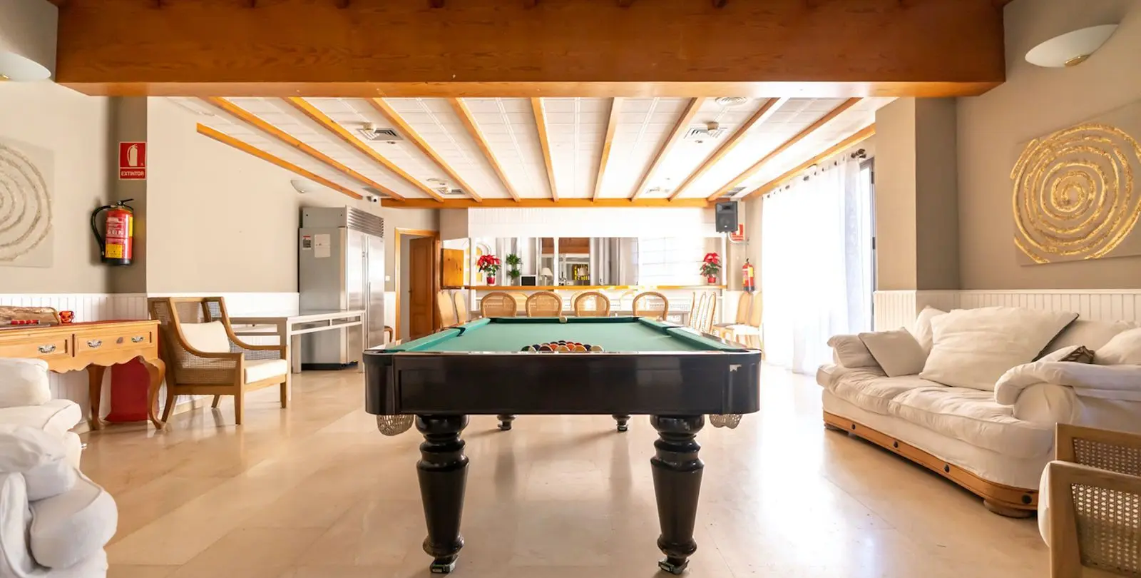 Sale of ground floor apartment in Nueva Andalucía 32