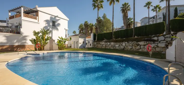 Продажа таунхауса в Alhaurín de la Torre 0