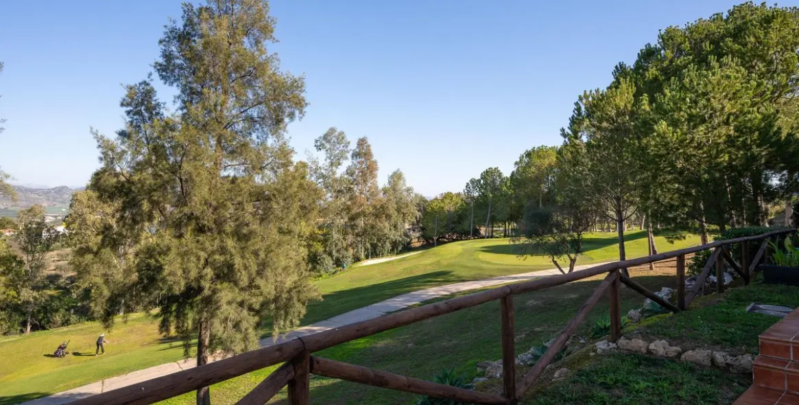 Продажа таунхауса в Alhaurín de la Torre 20