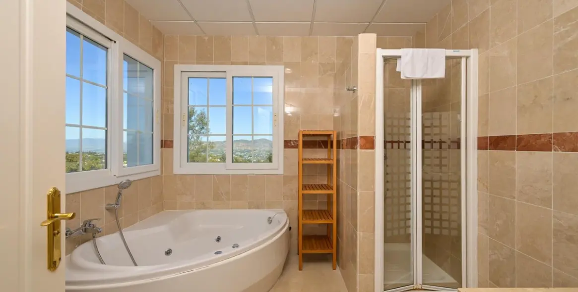 Продажа таунхауса в Alhaurín de la Torre 34