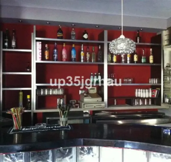 Продажа бара в Estepona