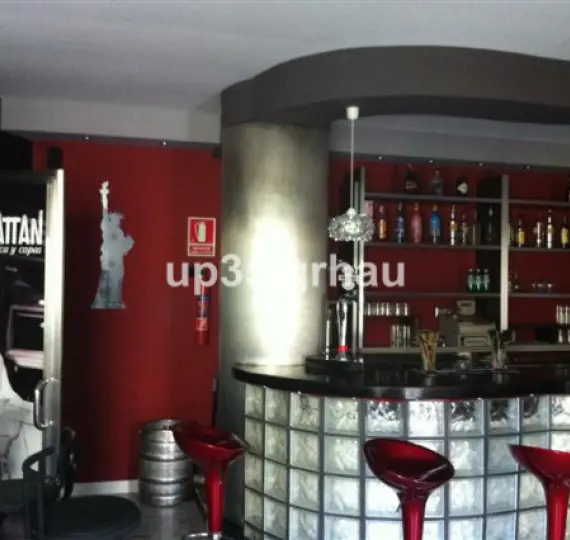 Продажа бара в Estepona