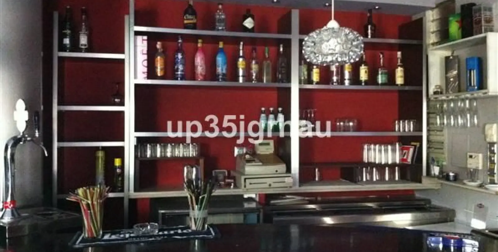 Sale of bar in Estepona 2