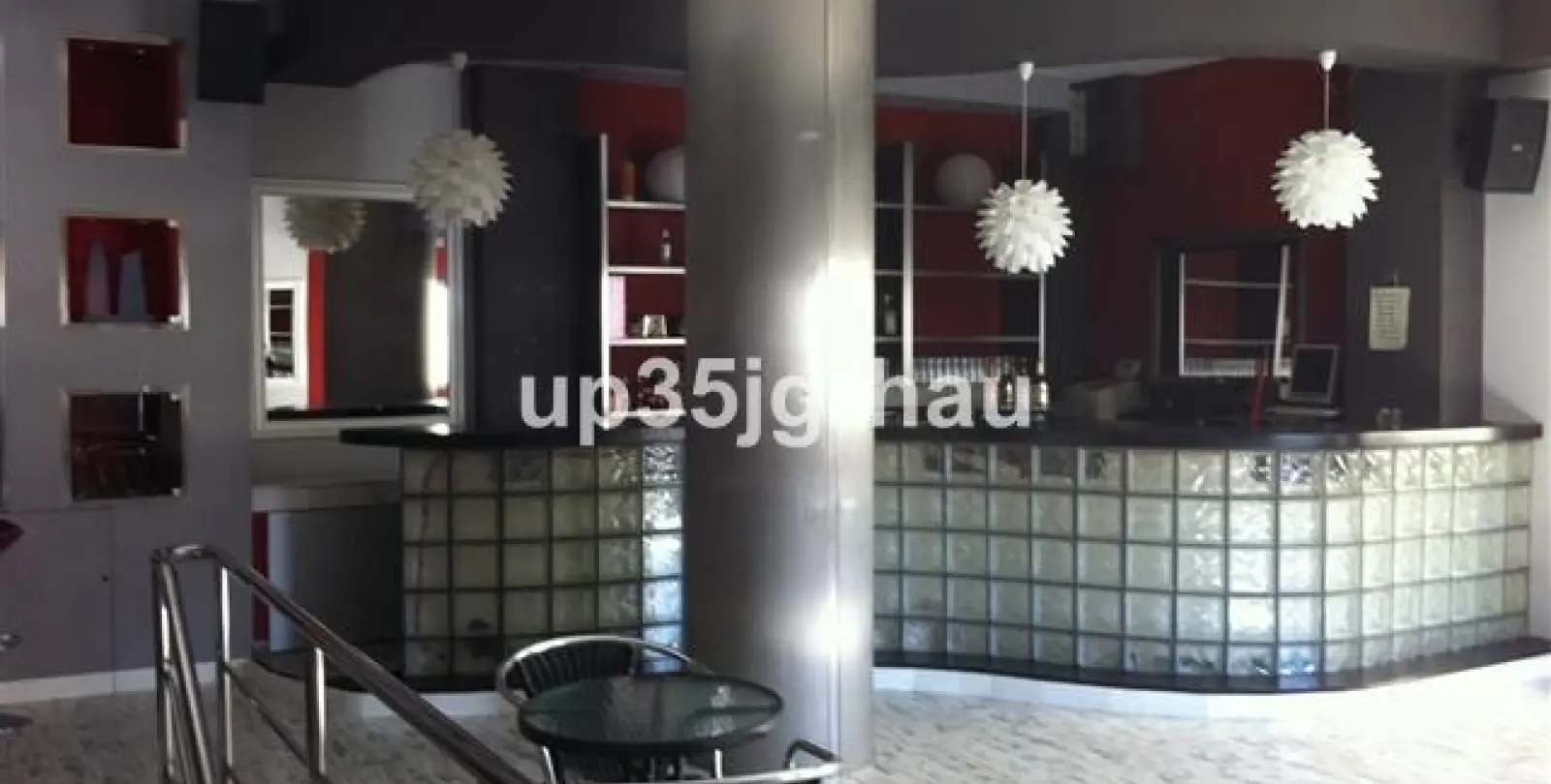 Sale of bar in Estepona 9