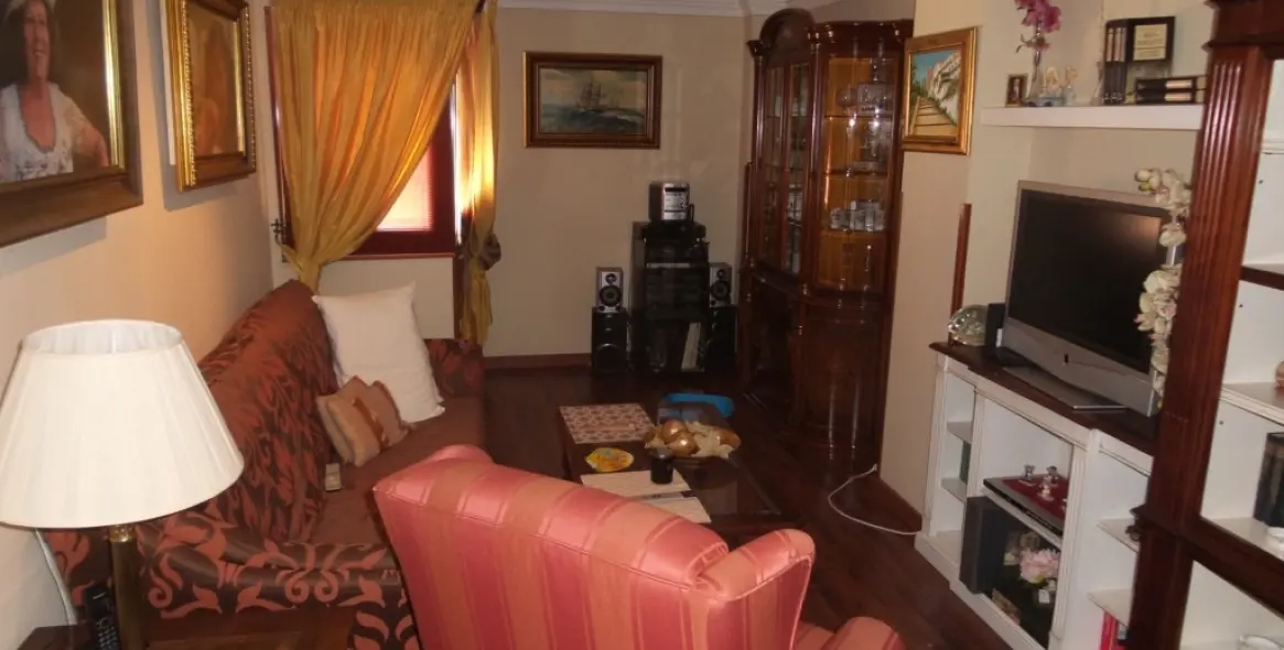 Продажа апартаментов на среднем этаже в Málaga 8