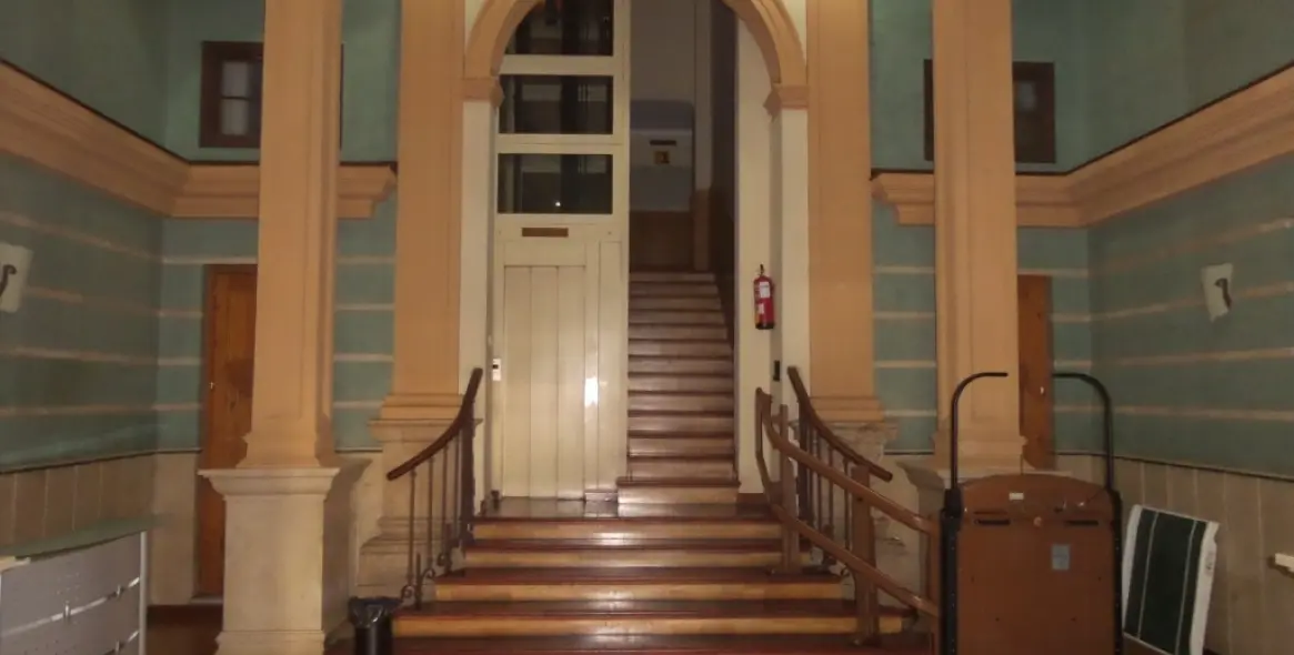 Продажа апартаментов на среднем этаже в Málaga 1