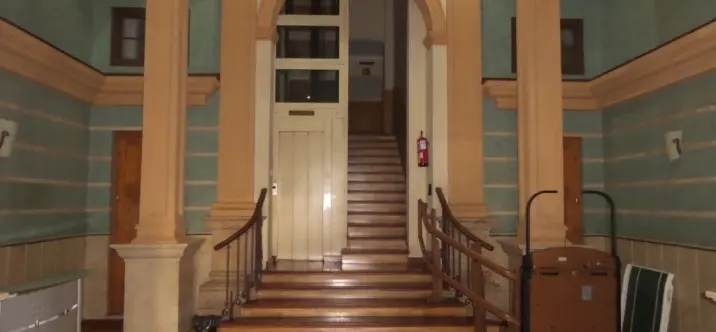 Продажа апартаментов на среднем этаже в Málaga 0