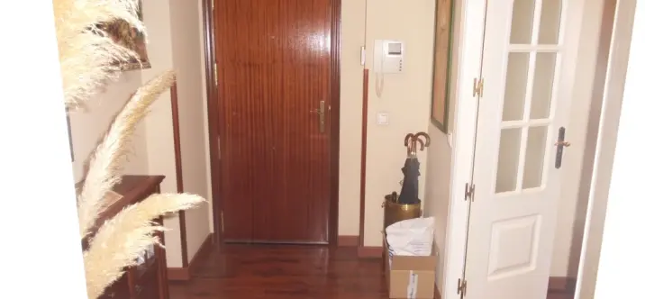 Продажа апартаментов на среднем этаже в Málaga 2