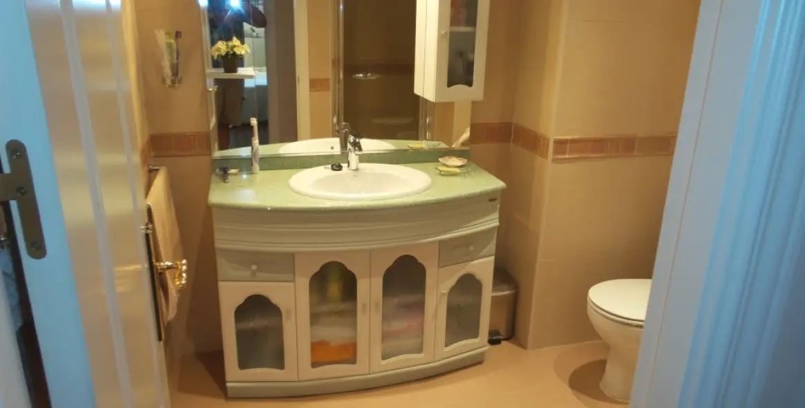 Продажа апартаментов на среднем этаже в Málaga 13