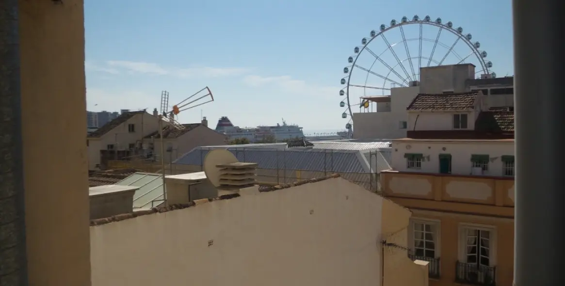 Продажа апартаментов на среднем этаже в Málaga 17