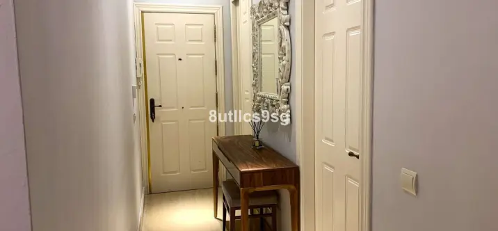 Apartamento en planta media R3898675 2