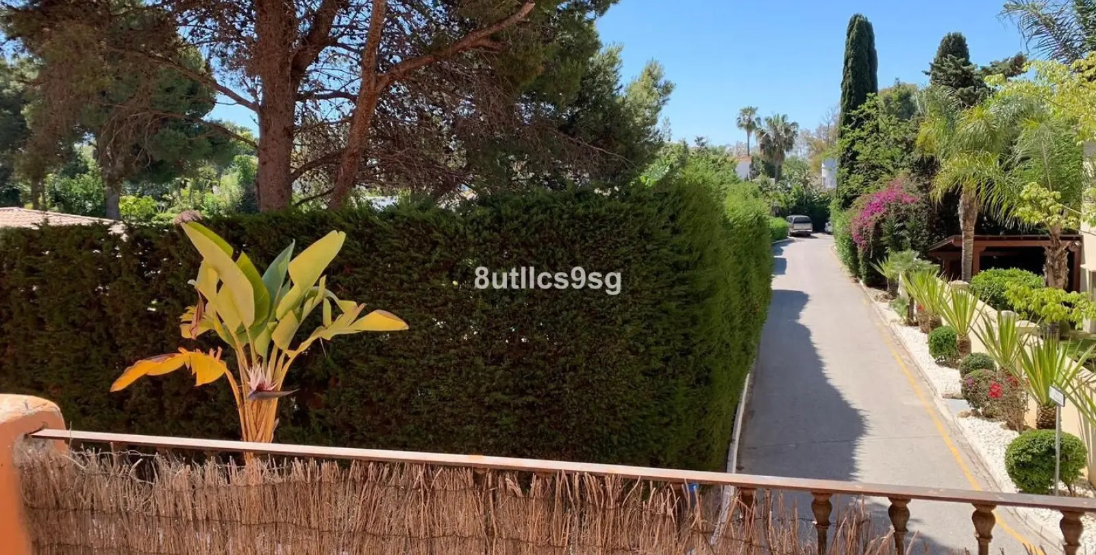 Продажа апартаментов на среднем этаже в Estepona 15
