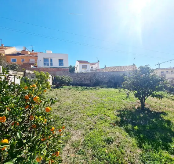 Venta de parcela residencial en Fuengirola