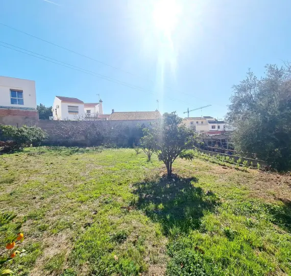 Venta de parcela residencial en Fuengirola