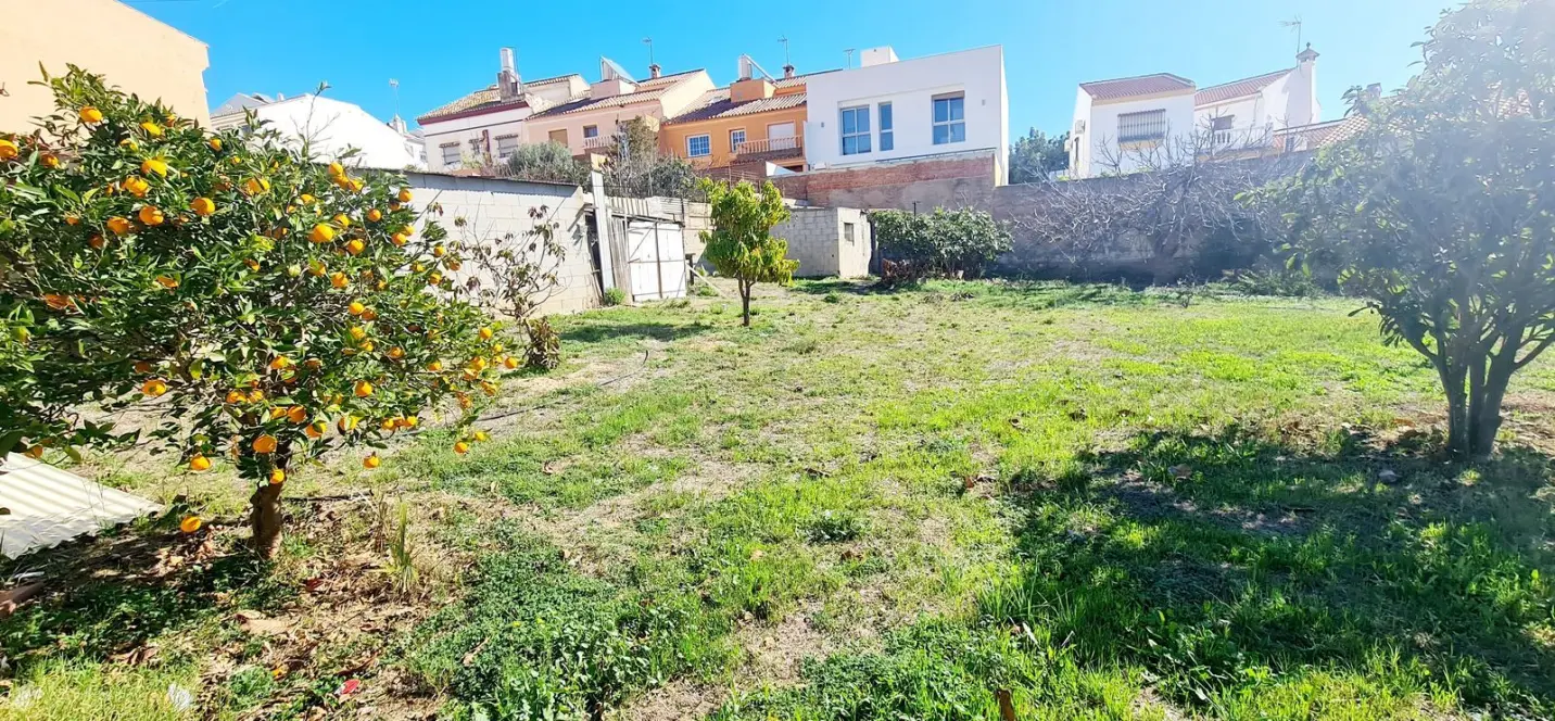 Sale of residential plot in Fuengirola 0