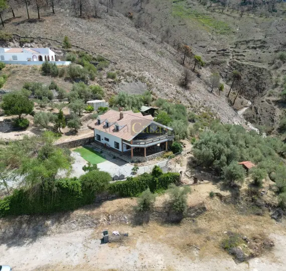 Venta de villa independiente en Canillas de Albaida