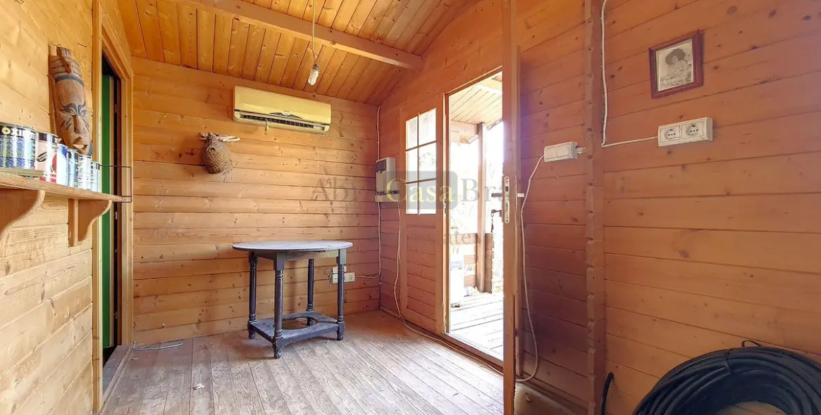 Продажа  отдельно стоящей виллы в Canillas de Albaida 47