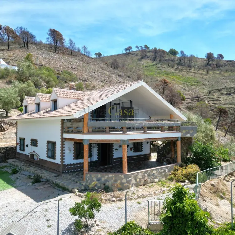 Venta de villa independiente en Canillas de Albaida