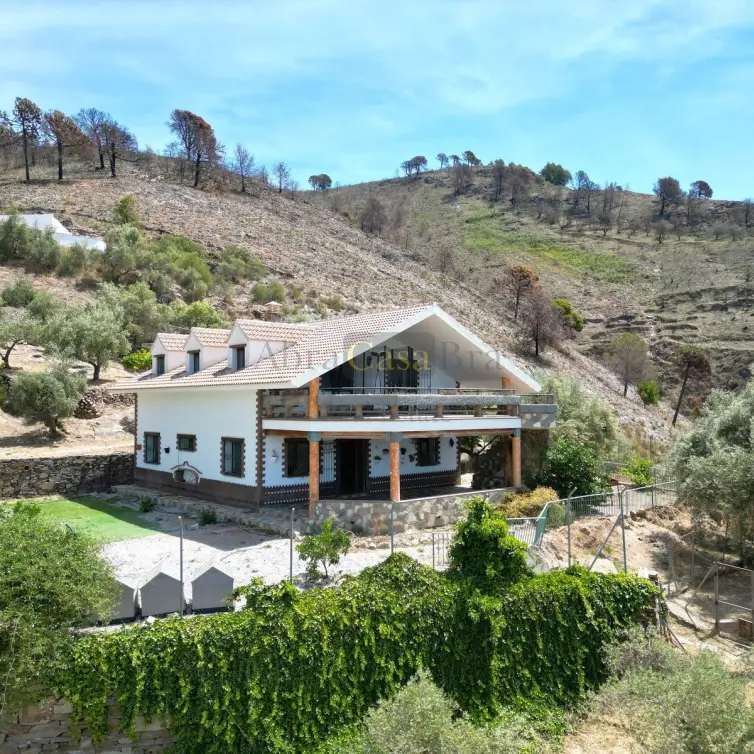 Venta de villa independiente en Canillas de Albaida