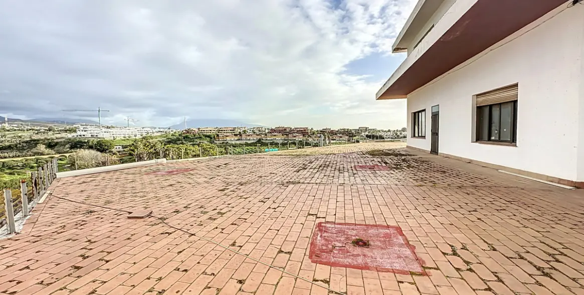 Продажа коммерческого помещения в Cancelada 1