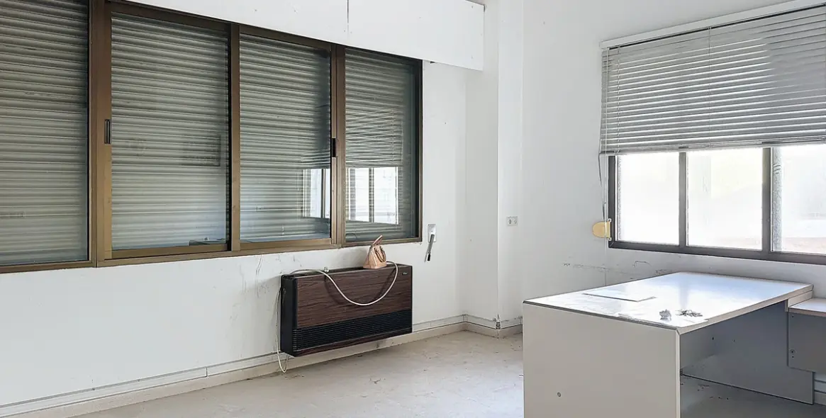 Продажа коммерческого помещения в Cancelada 14