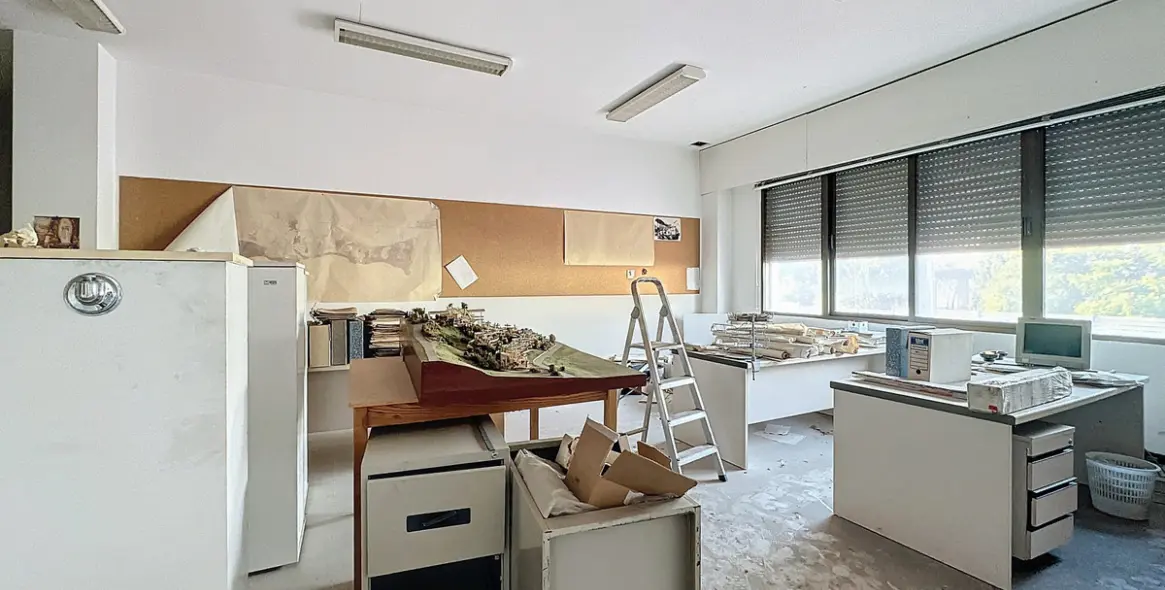 Продажа коммерческого помещения в Cancelada 18