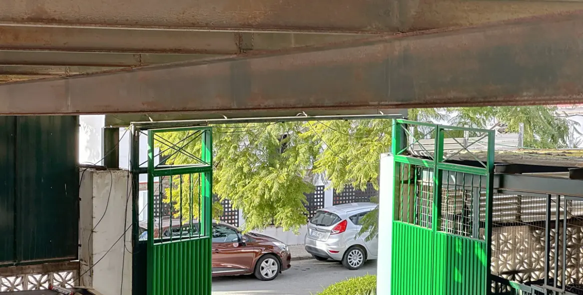 Продажа коммерческого помещения в Cancelada 25