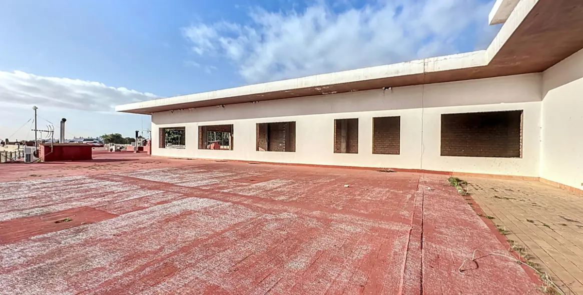 Продажа коммерческого помещения в Cancelada 28