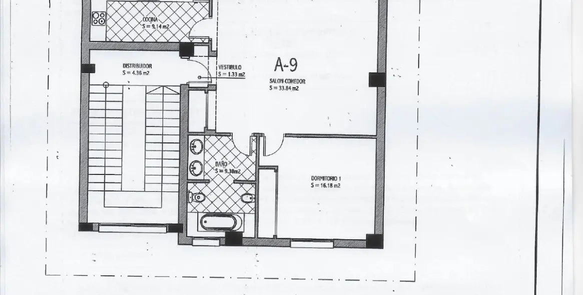 Продажа коммерческого помещения в Cancelada 30