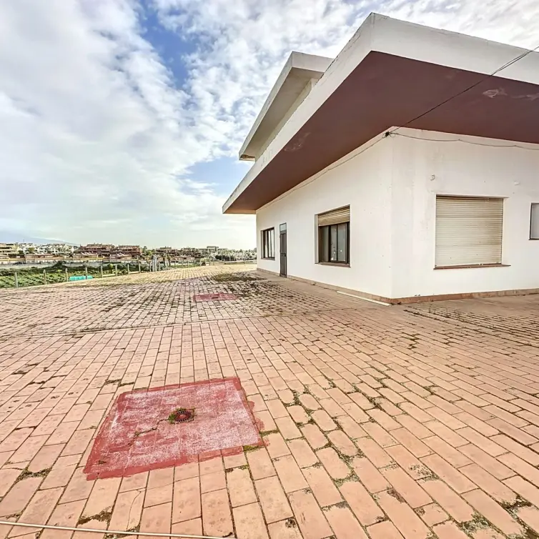 Venta de local comercial en Cancelada