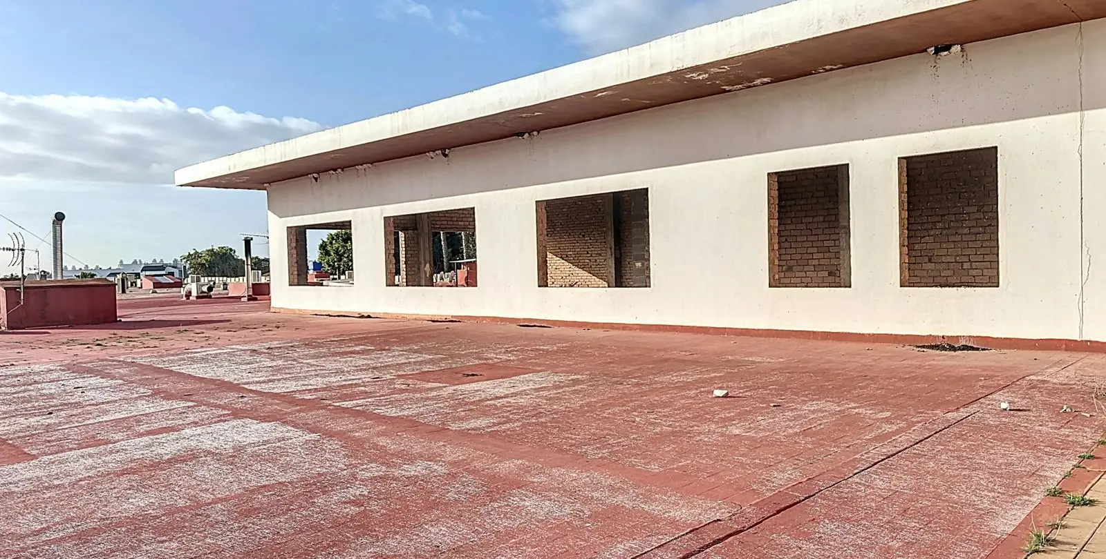 Venta de local comercial en Cancelada 24