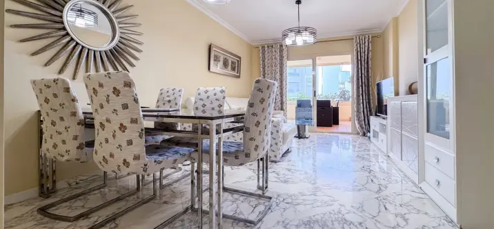 Long-term rent of middle floor apartment in El Faro 1