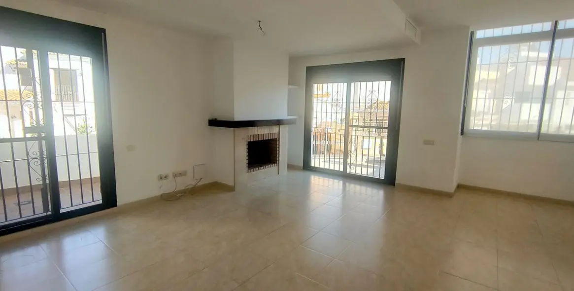 Sale of semi-detached house in Cancelada 2