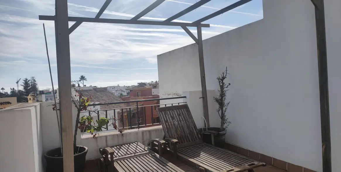 Sale of semi-detached house in Cancelada 3