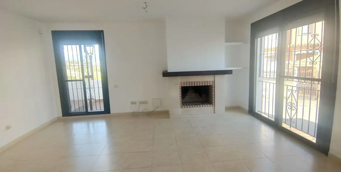 Sale of semi-detached house in Cancelada 8