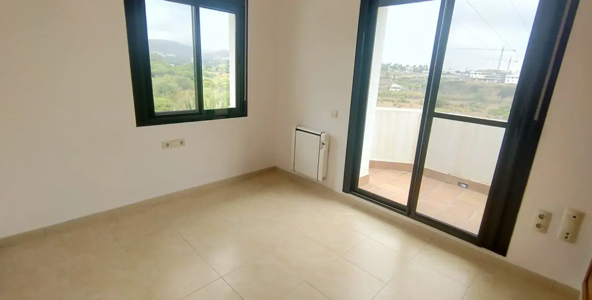 Sale of semi-detached house in Cancelada 36