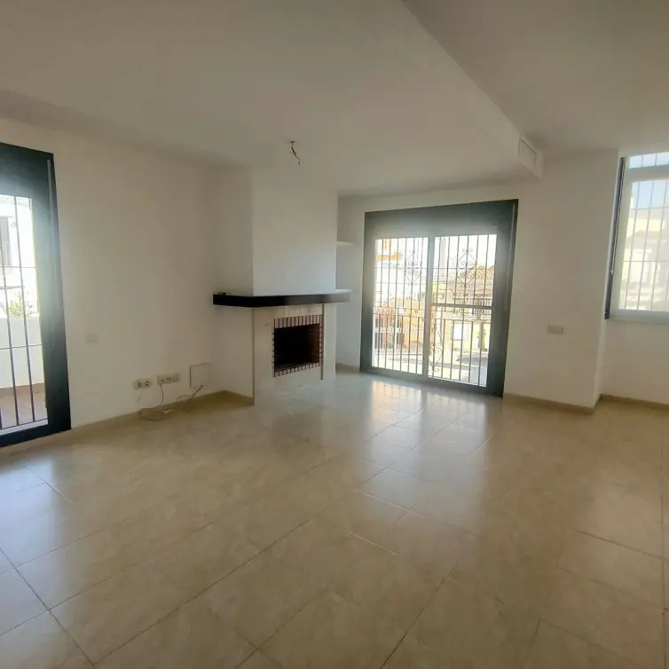 Venta de casa pareada en Cancelada