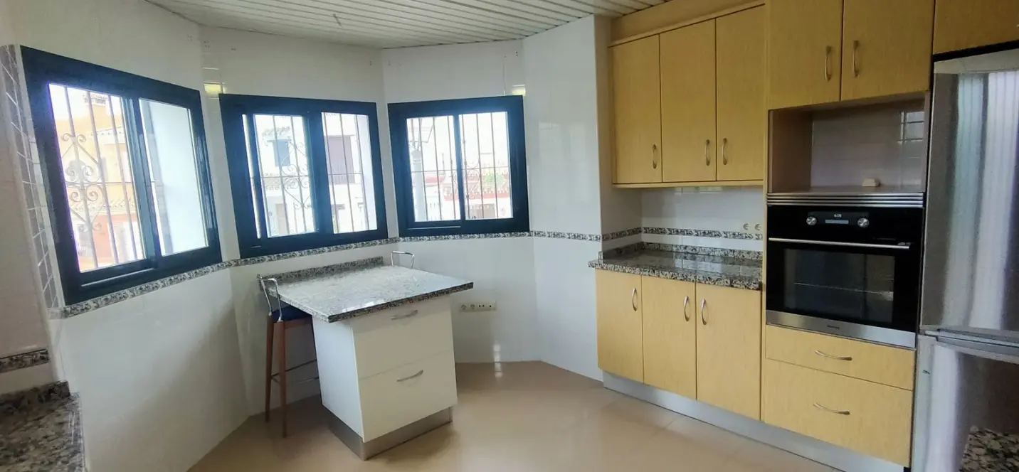 Venta de casa pareada en Cancelada 3