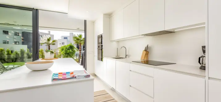 Продажа апартаментов на первом этаже в Fuengirola 3