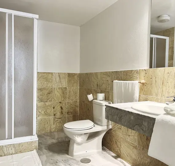 Sale of penthouse in Nueva Andalucía