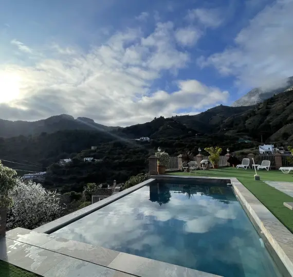 Venta de villa independiente en Nerja