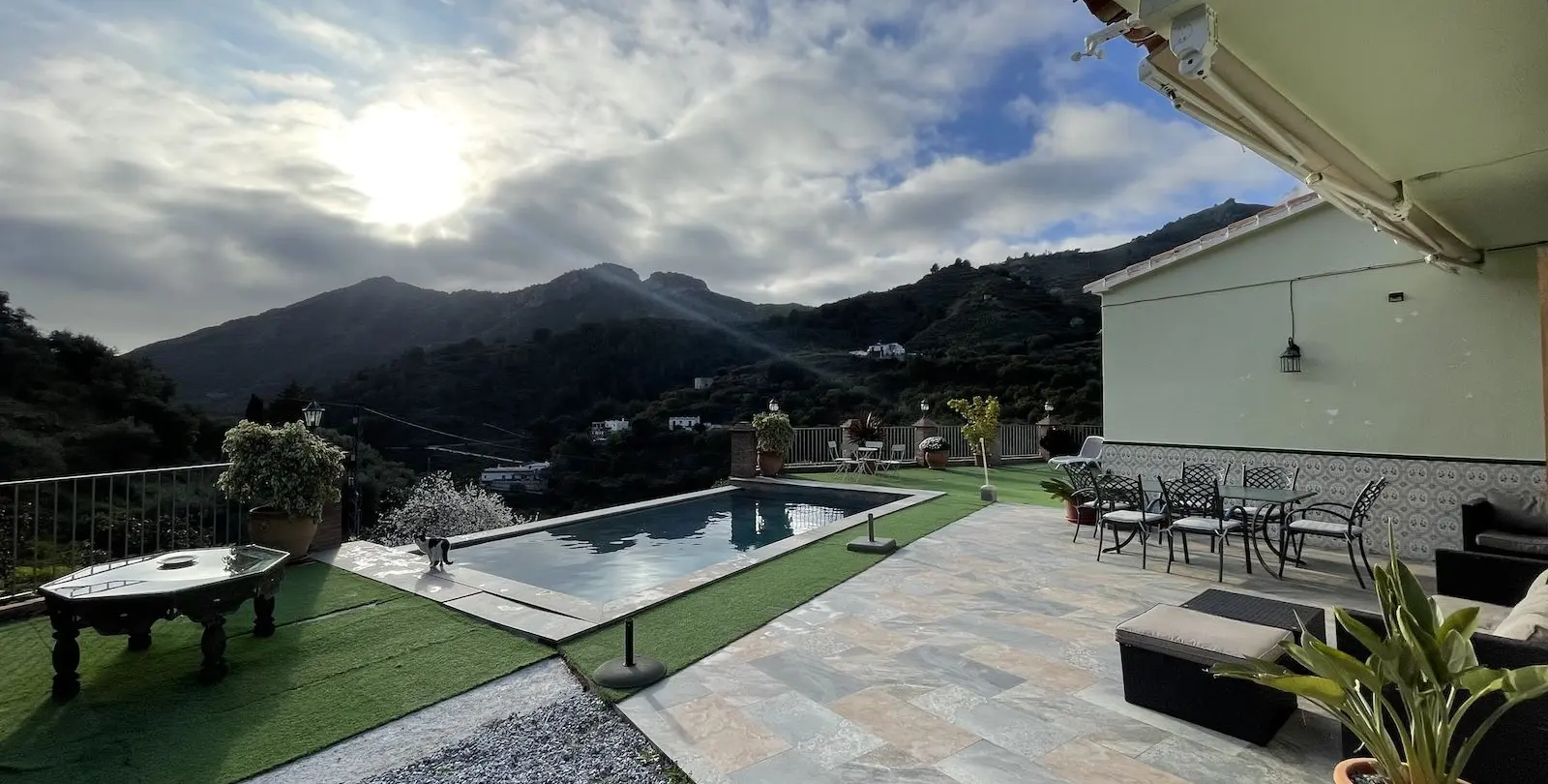 Venta de villa independiente en Nerja 1