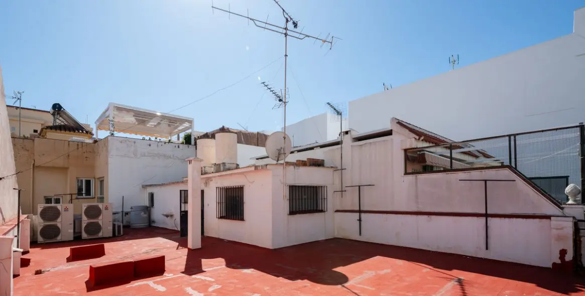 Продажа пентхауса в Los Boliches 14