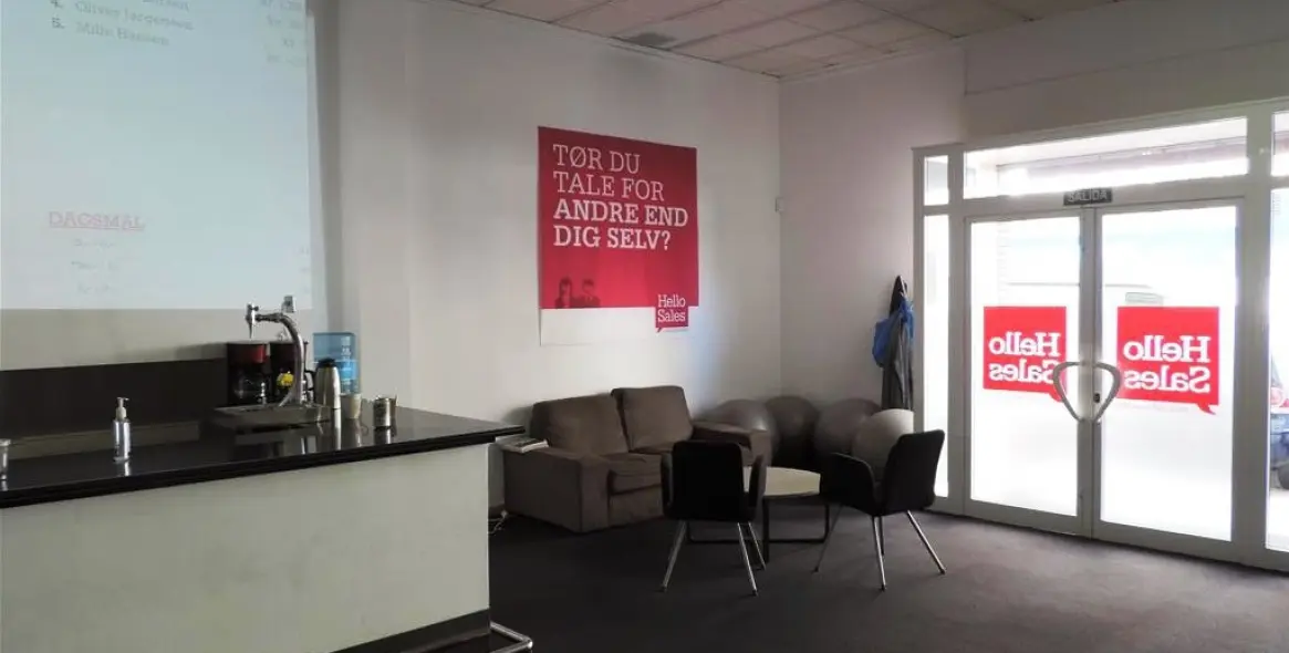 Продажа коммерческого помещения в Fuengirola 2