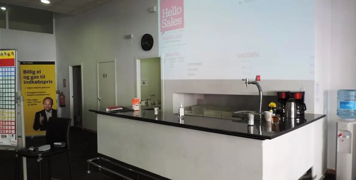 Продажа коммерческого помещения в Fuengirola 7